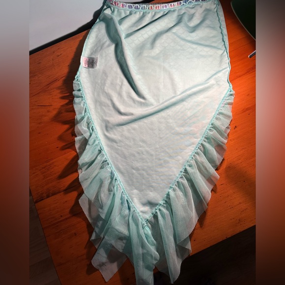 Iridescent Lace Trimmed Mermaid Skirt/Swim Cover - Picture 8 of 8